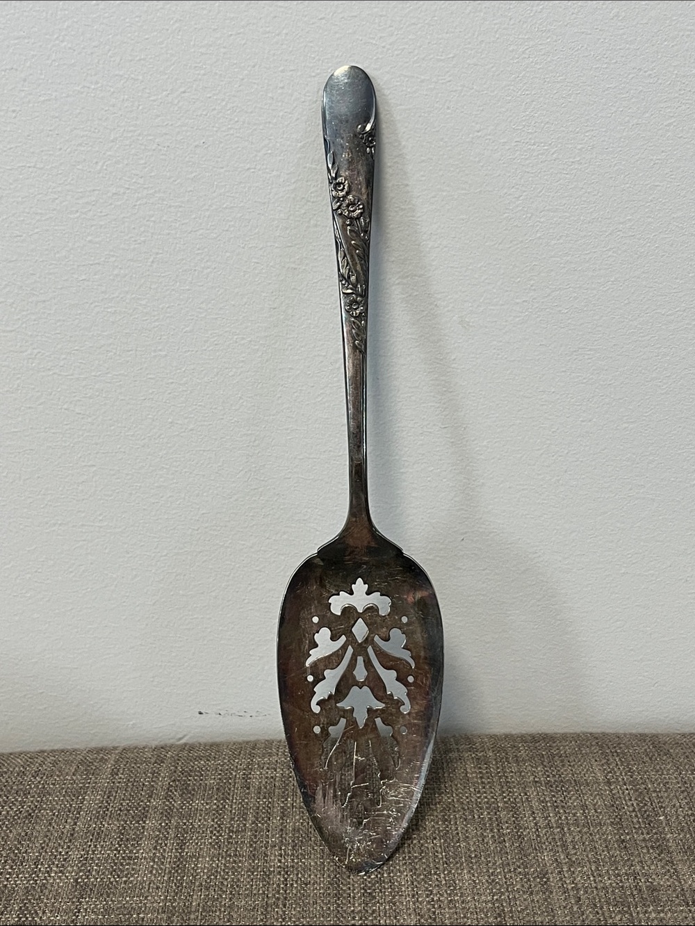 Oneida Vintage Silver Pleated Serving Spoon